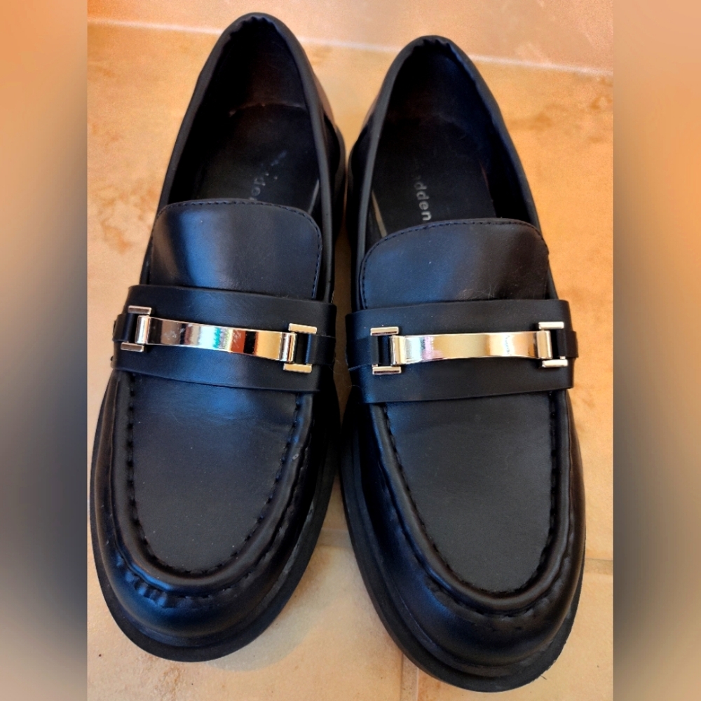 Steve Madden loafers